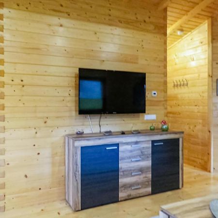 Lovely Home In Merzalben With Wifi Exterior photo